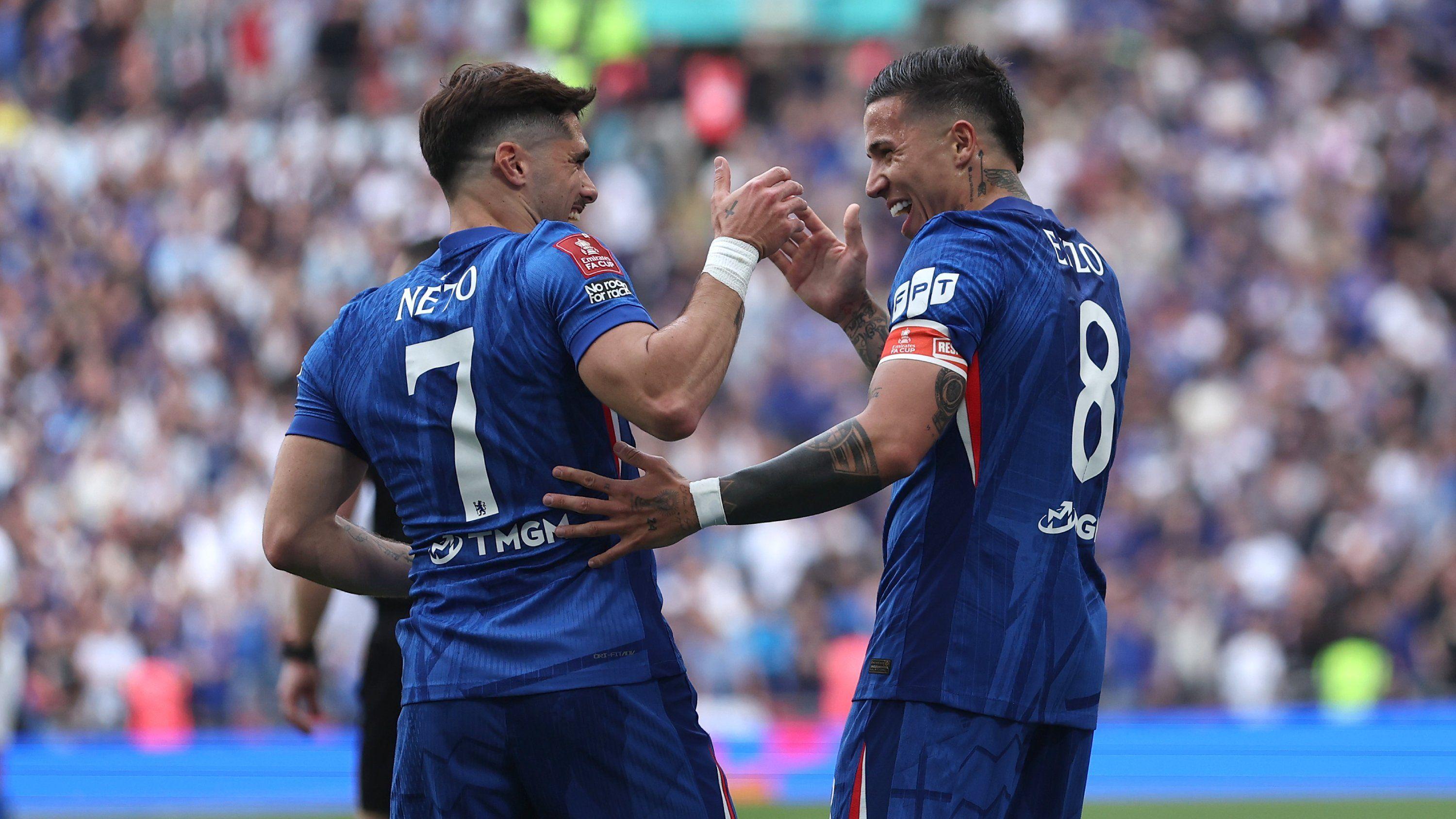 Chelsea reach FA Cup final after Fernandez winner against Leeds