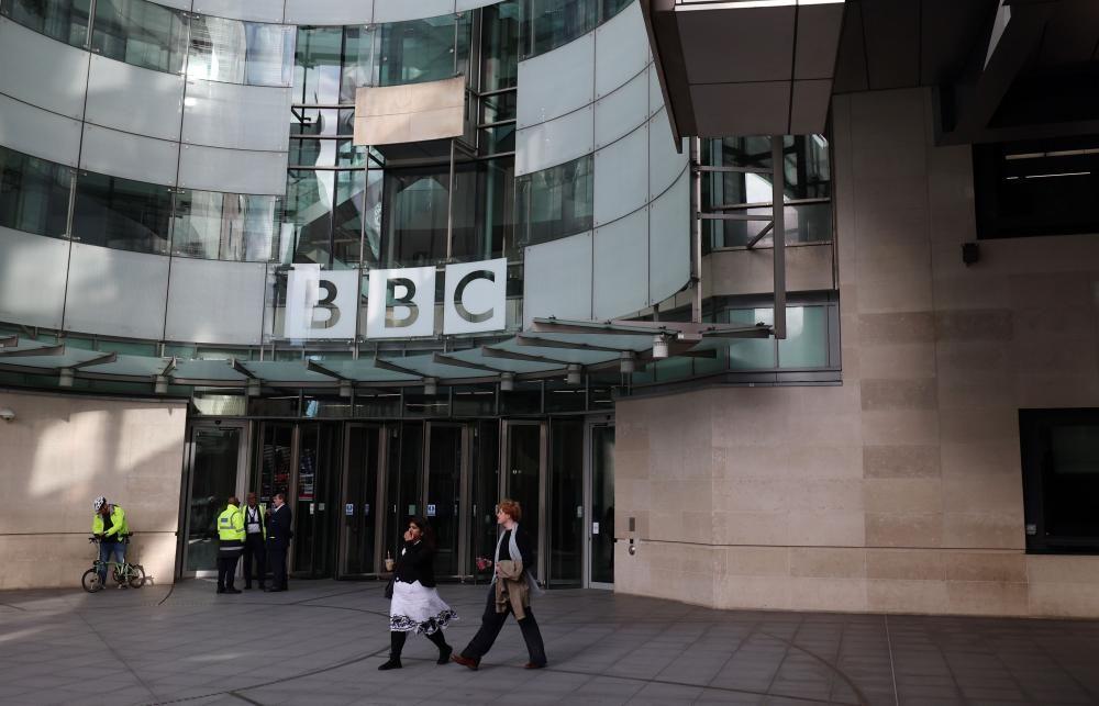 Una vista del exterior de la sede de la BBC en Londres
