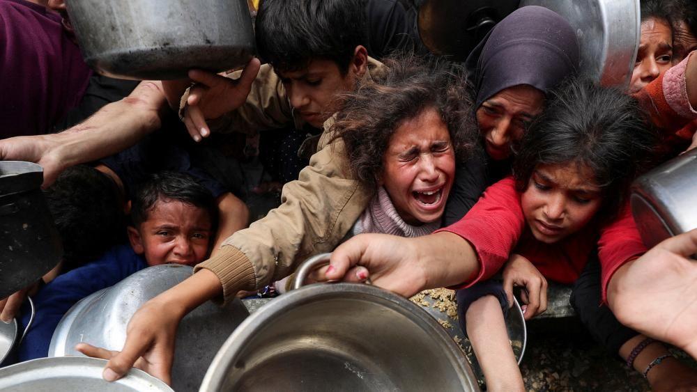 Israeli air strikes kill 26 in Gaza, says hospital, while aid blockade continues