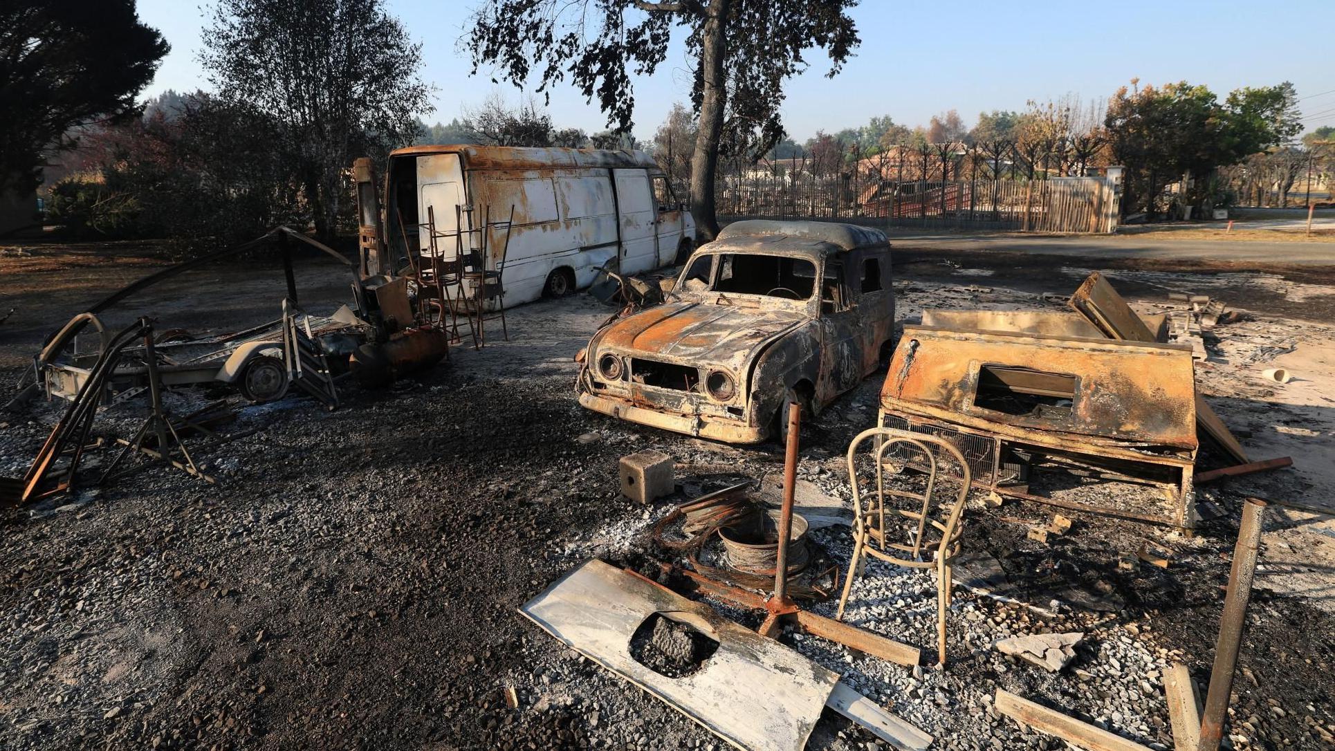 Wildfire fight is 'David against Goliath' says French fire service, as new heatwave hits