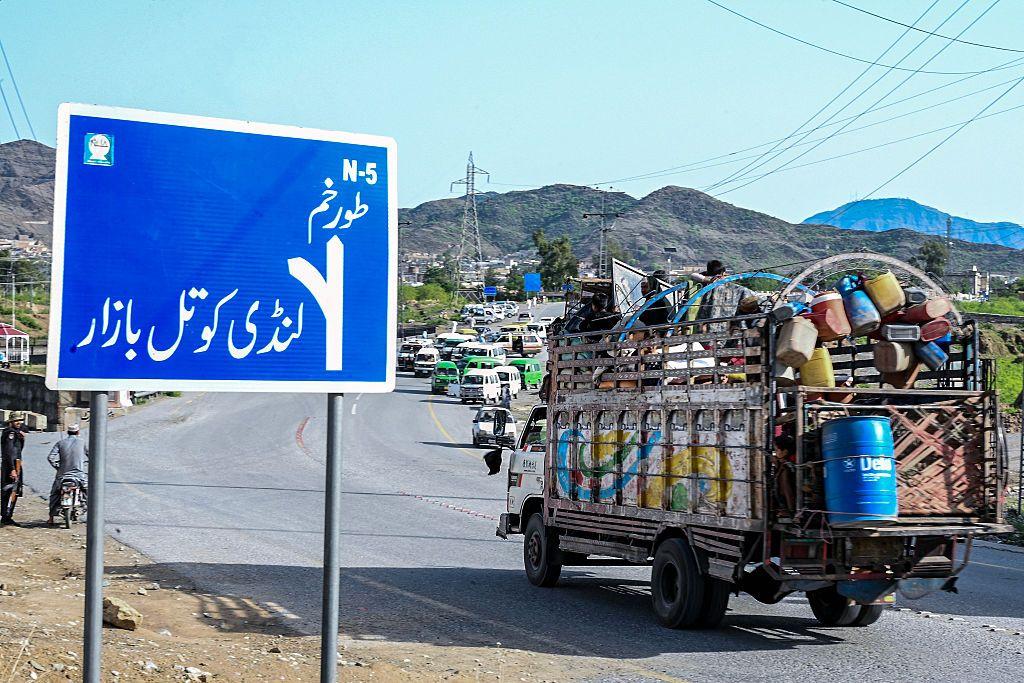 سرحد پر پھنسے افغان باشندے