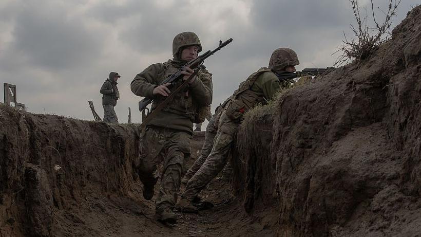 رغم هدير الجبهات.. واشنطن وكييف تتحدثان عن "تقدم" في المفاوضات بين روسيا وأوكرانيا