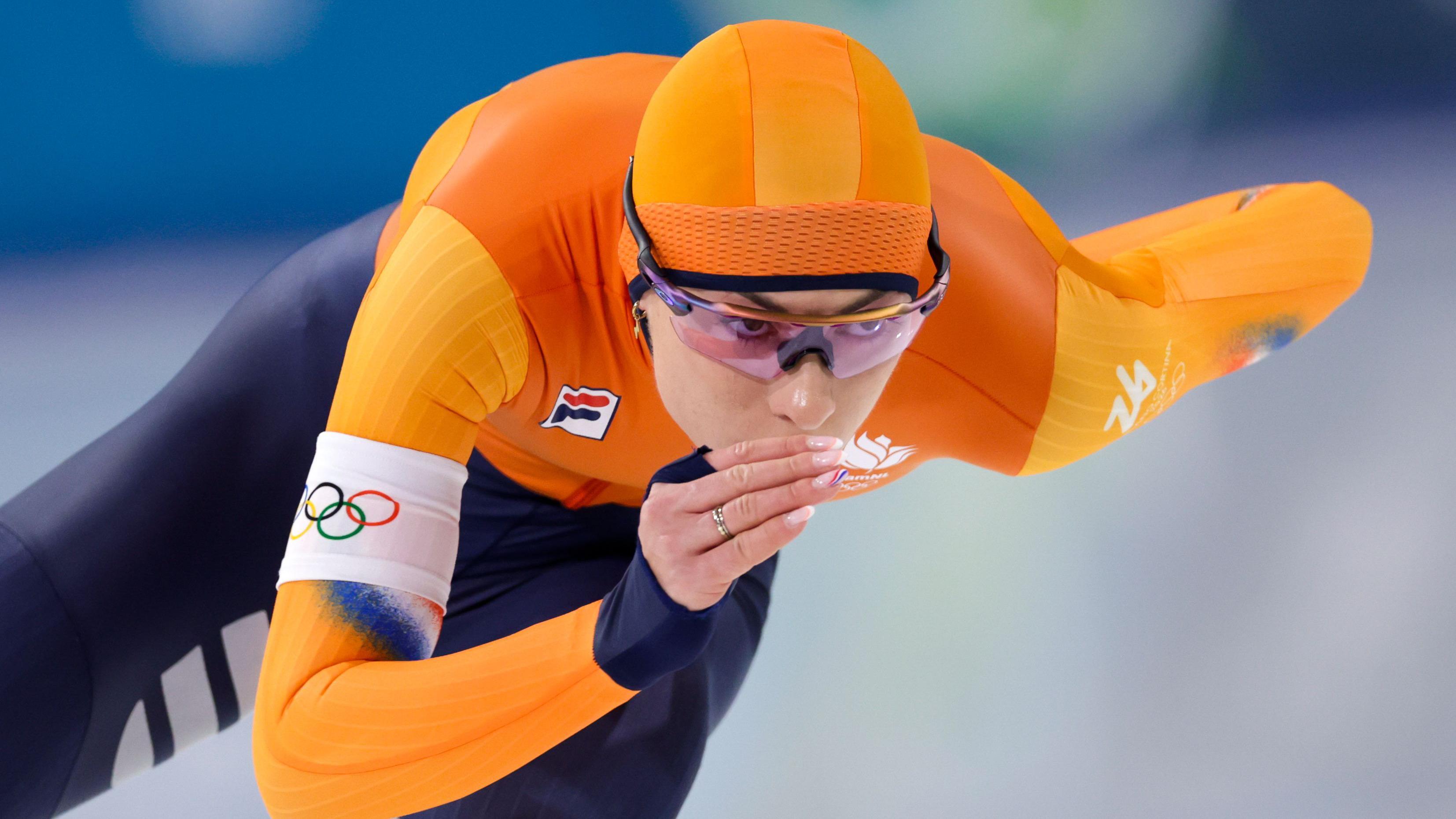 Winter Olympics: Watch womens 1500m speed skating final and mens ice hockey semi