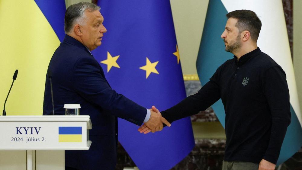 War in Ukraine spills into Hungarian election