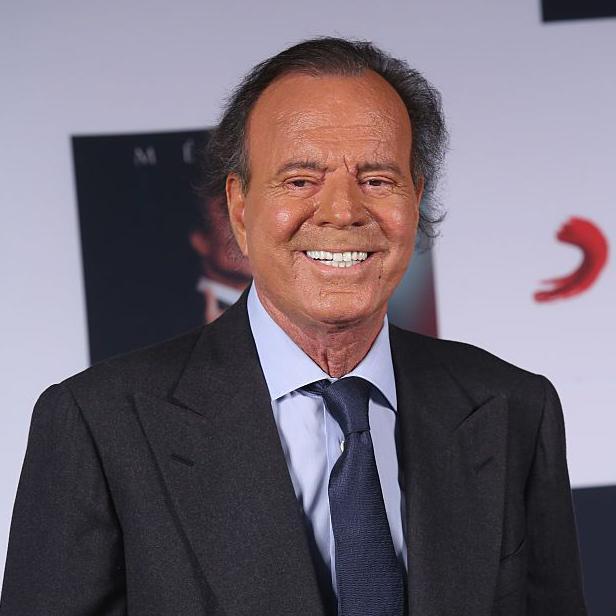 Julio Iglesias