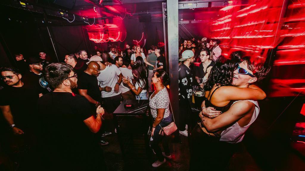 Fiesta en Perro Negro, Miami, en octubre de 2023. 