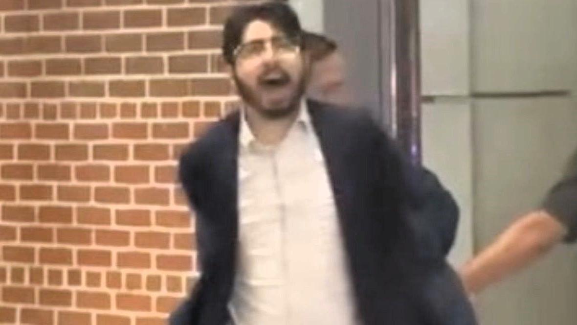 Elias Rodríguez al ser detenido en Washington DC