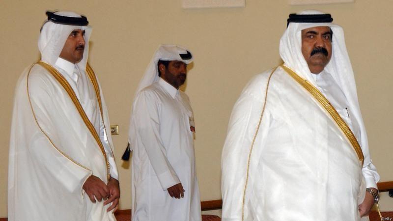 في عام 2003، وافق أمير قطر على تنازل الشيخ جاسم بن حمد آل ثاني عن ولاية العهد لصالح أخيه الشيخ تميم بن حمد آل ثاني، الذي أصبح ولياً للعهد.

