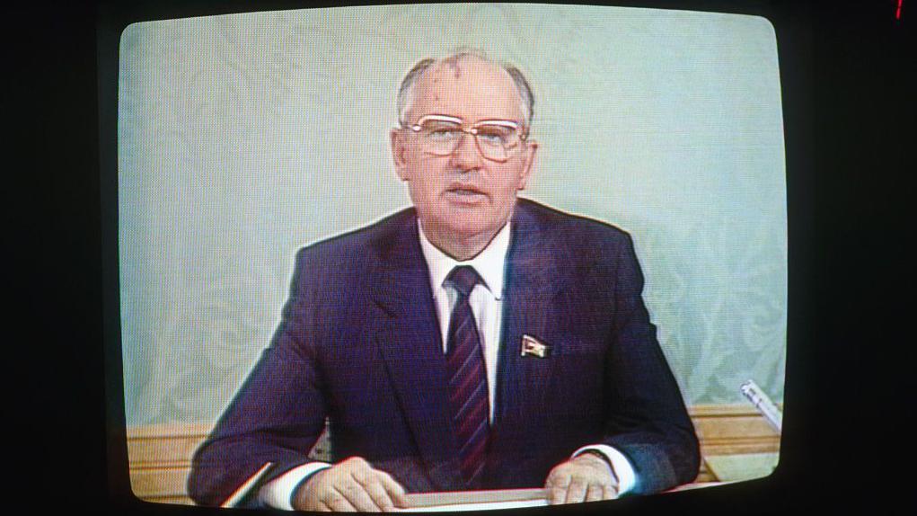 Mijaíl Gorbachov en una alocución por TV el 1 de mayo d e1986