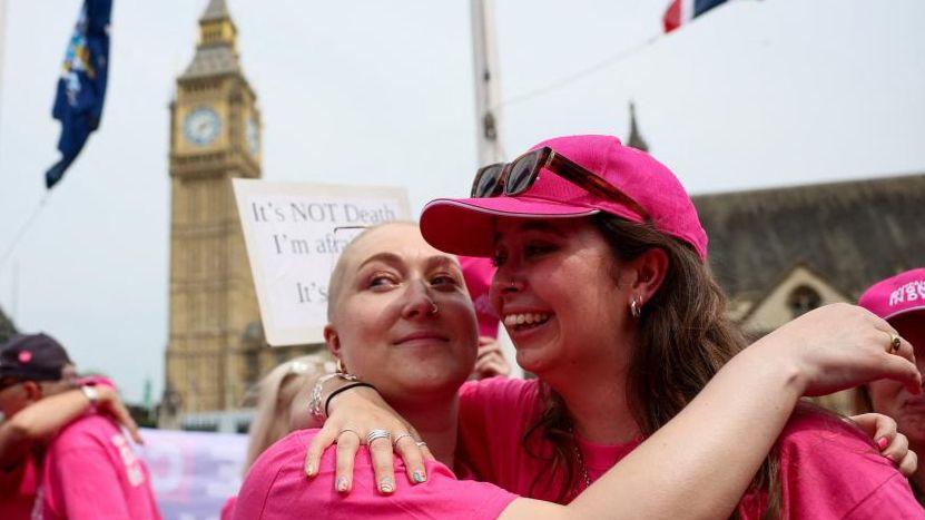 MPs narrowly back legalising assisted dying in England and Wales by 23 votes
