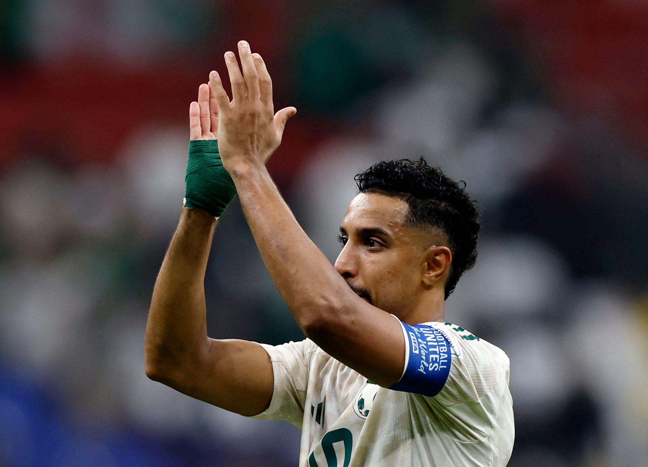 اللاعب السعودي سالم الدوسري