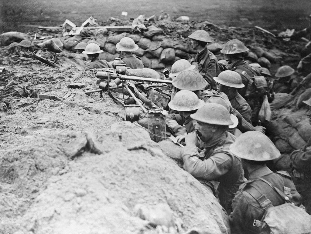 Soldados en una trinchera en la Primera Guerra Mundial