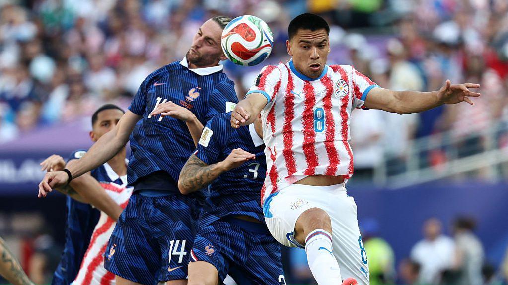Watch as Paraguay face France in extreme Philadelphia heat