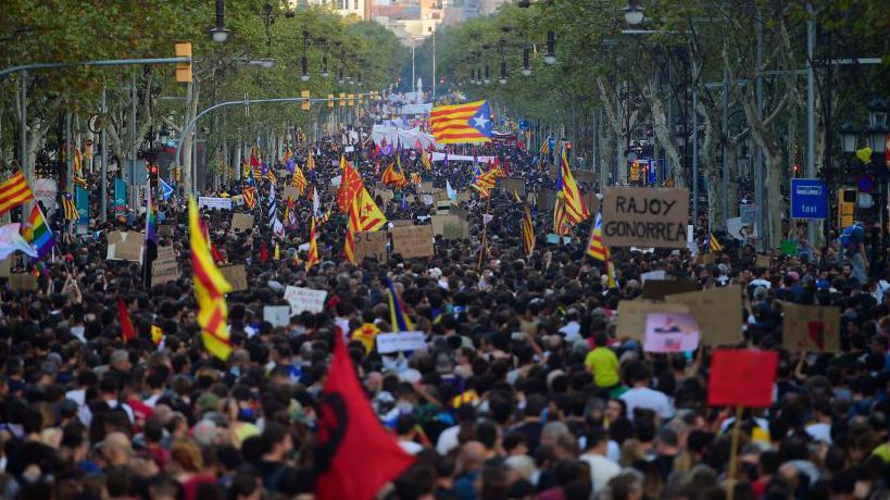Una manifestación a favor de la independencia de Cataluña del Reino de España.