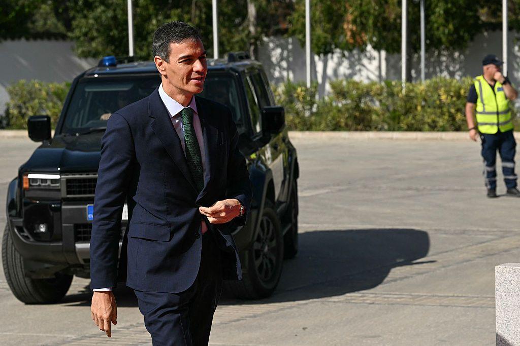 El presidente del Gobierno español, Pedro Sánchez, llegando a Nicosia este 24 de abril de 2026 para una reunión informal del Consejo Europeo.