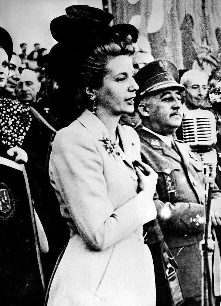 Evita Perón en su visita a Madrid junto a Francisco Franco.