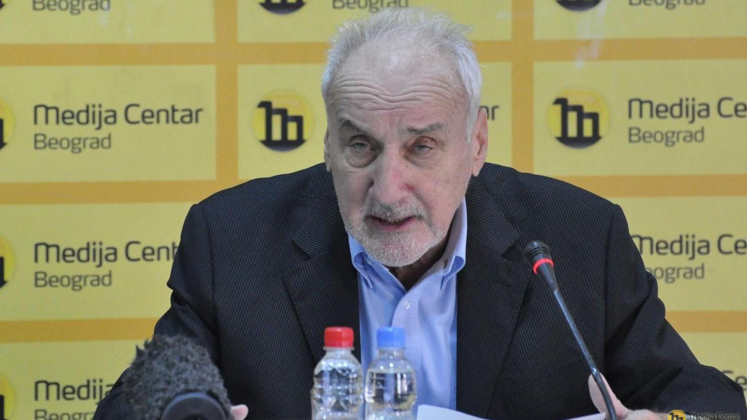 Vladimir Vukčević na konferenciji za novinare u prostorijama Medija centra u Beogradu