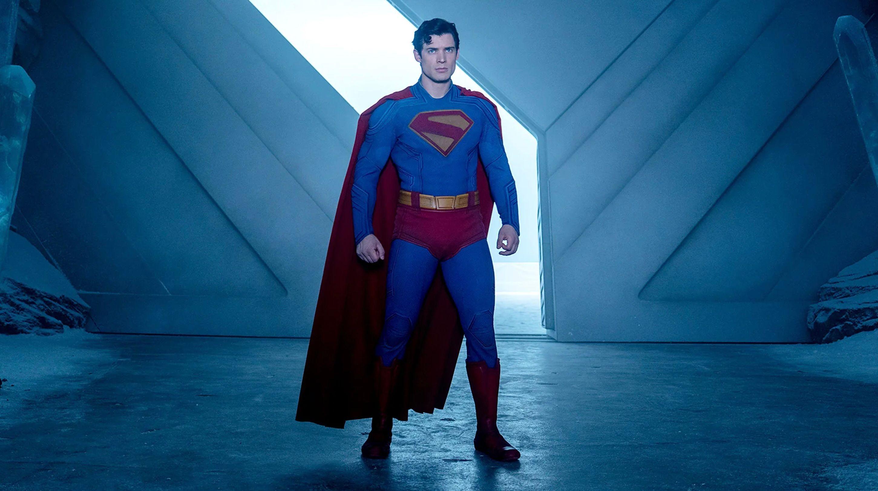Dejvid Korensvet kao Supermen