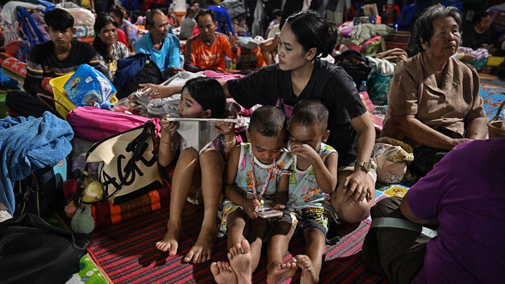 Thailand and Cambodia set to begin peace talks as deadly border dispute rages on