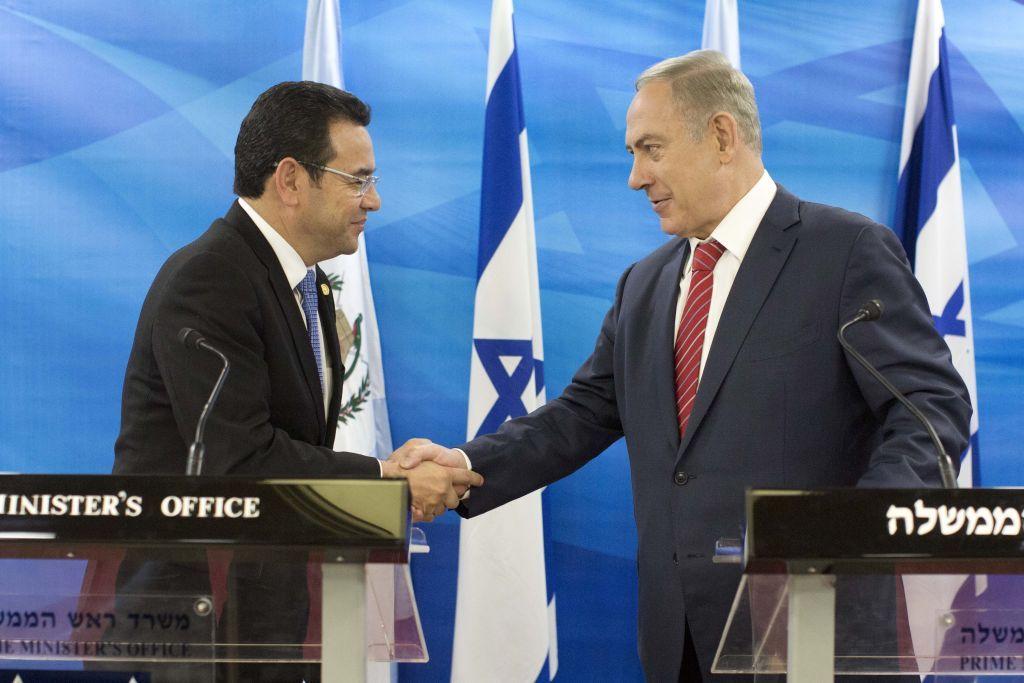 Jimmy Morales y Benjamin Netanyahu 