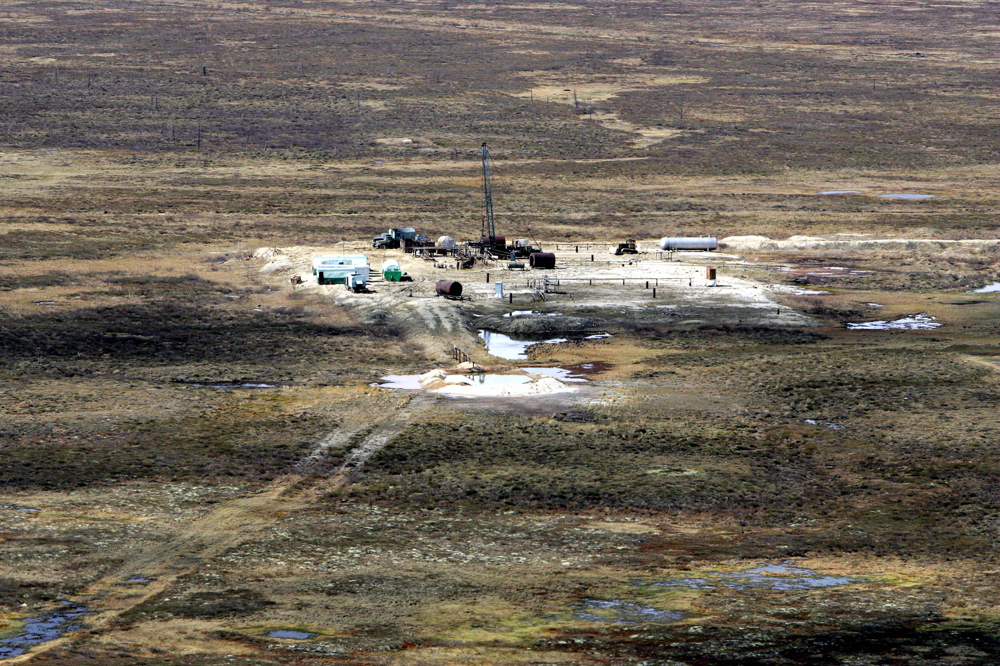 منشآت في حقل غاز أورينغوي في روسيا في 2006