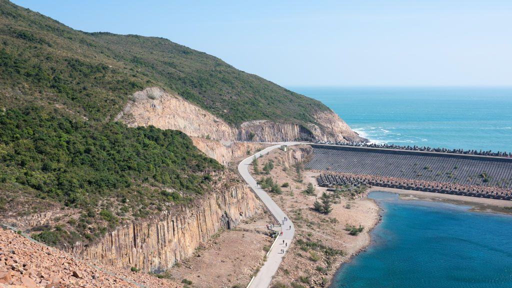 萬宜水庫東壩及破邊洲的全貌