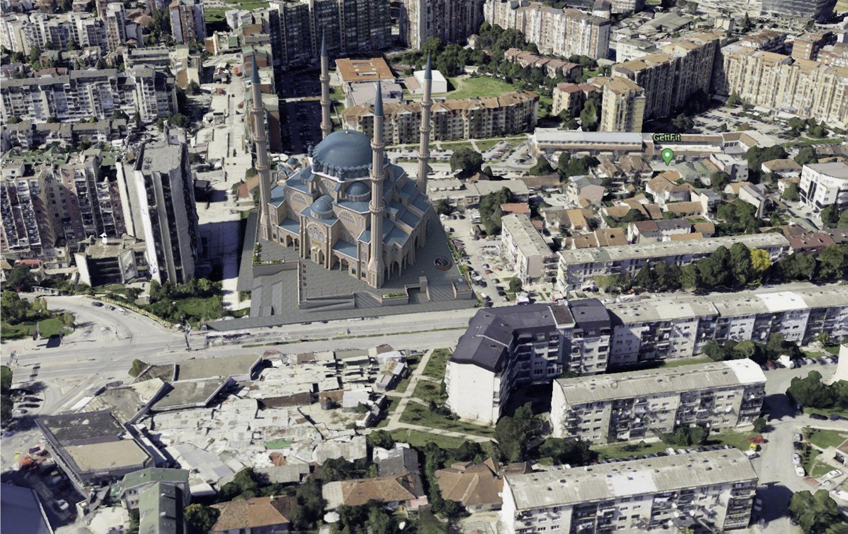Vakfın sayfasında caminin bitmiş hali Priştine'nin merkezinde binalar arasında görünüyor.