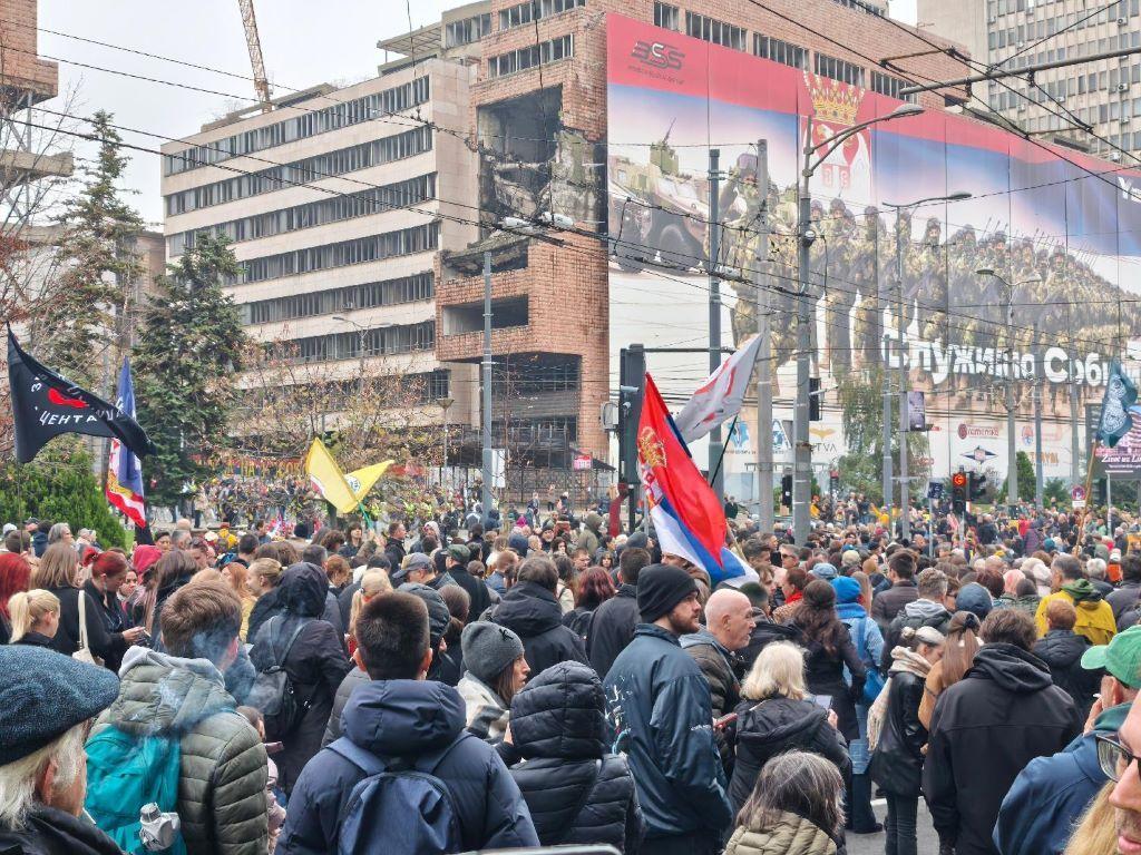 protest ispred Generalštaba