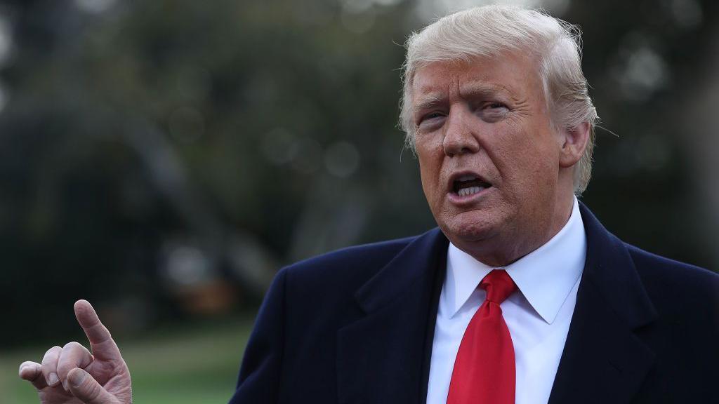 Top court ruling expands Trumps power - and he intends to use it