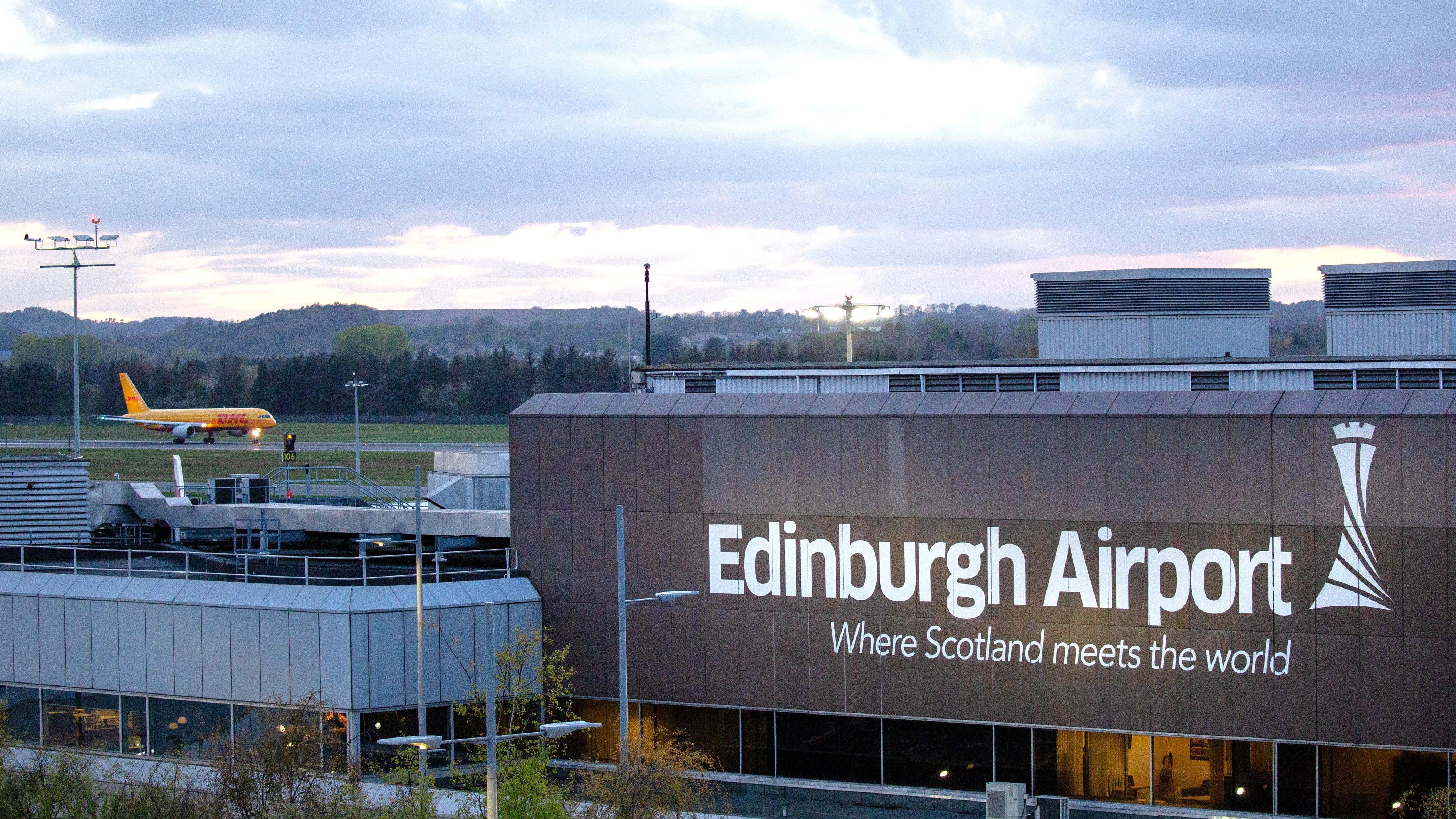 Edinburgh Airport suspends all flights after IT issue with air traffic control