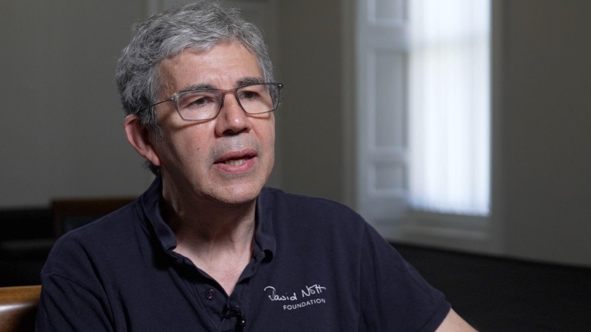 Британський хіріруг Девід Нотт