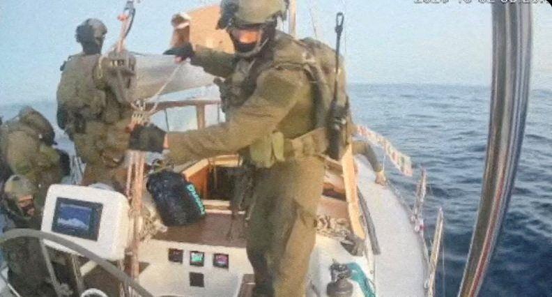 izraelski vojnici na brodovima Globalne Sumud flotile