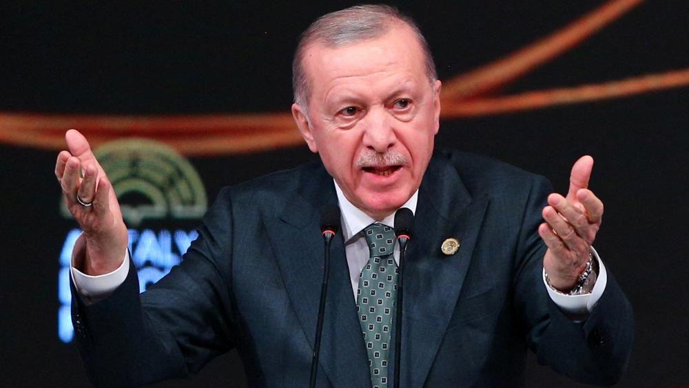 Erdogan denies bid to change Turkeys constitution means hell run as president again