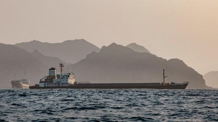 استمرار الضربات والاتهامات المتبادلة بين إيران والولايات المتحدة، ولبنان تحت النار رغم الاتفاق الإطاري مع إسرائيل