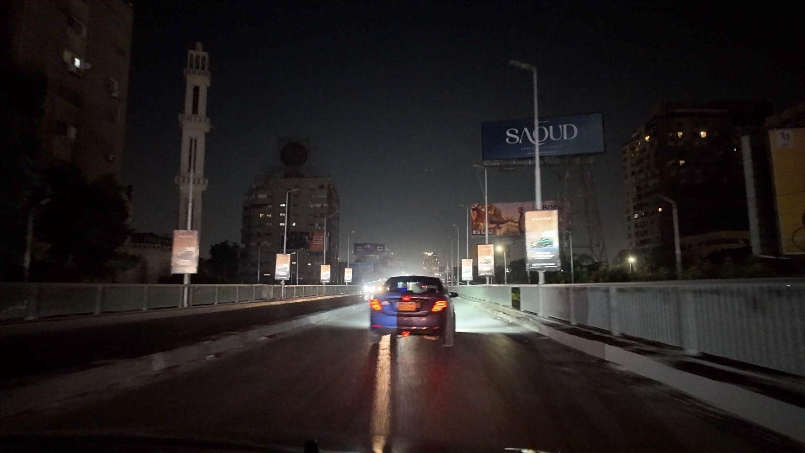 ظلام يسود عند التاسعة: ما تأثير الإغلاق المبكر في مصر؟ 