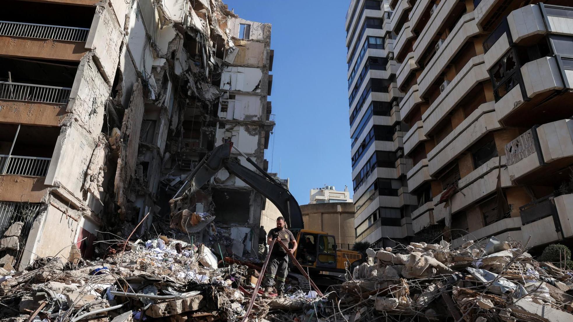 Israeli attacks on Lebanon were 'grave violation' of US-Iran ceasefire deal, minister tells BBC