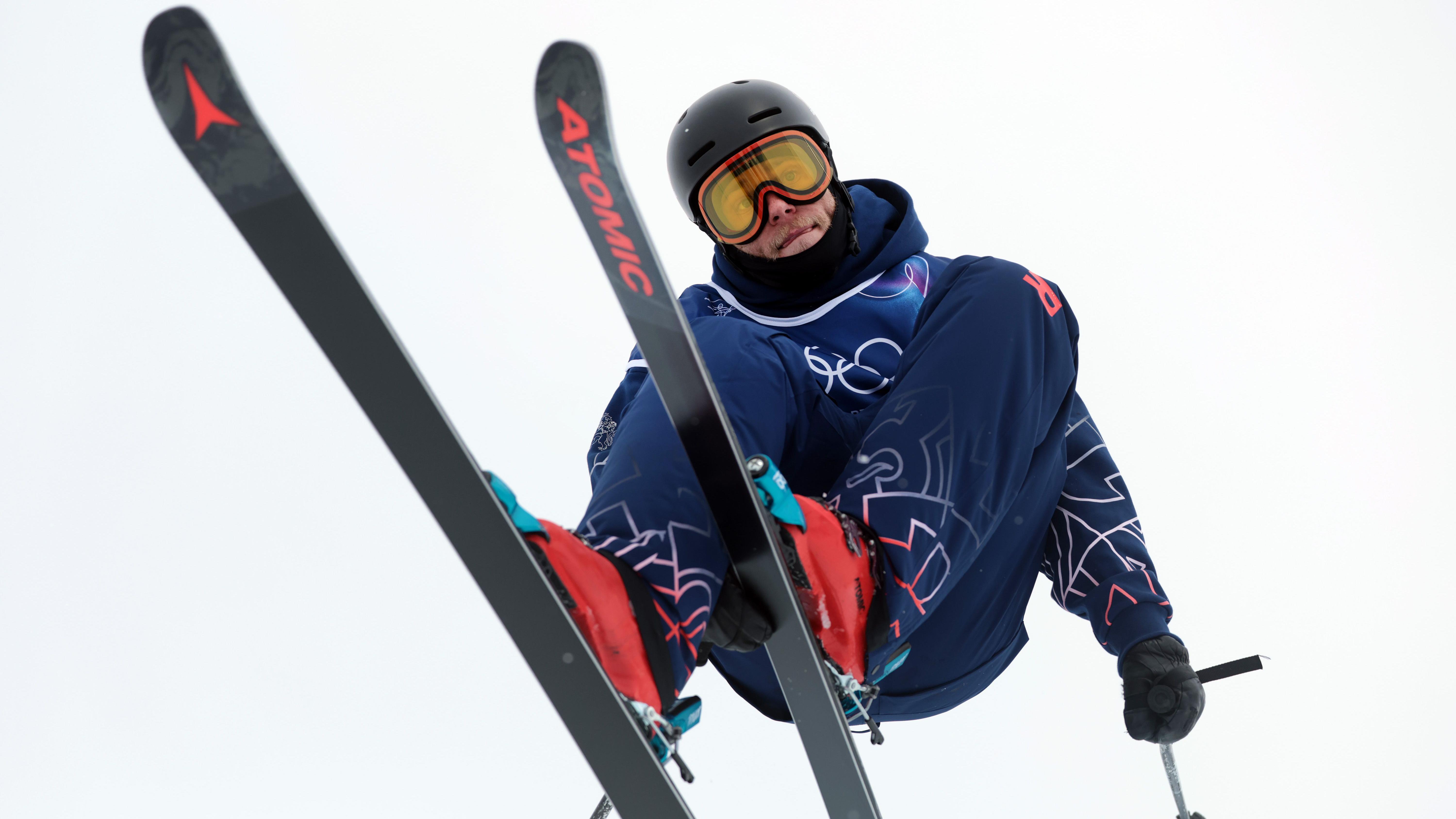 Winter Olympics: Watch GBs Kenworthy in halfpipe final & mens curling bronze match