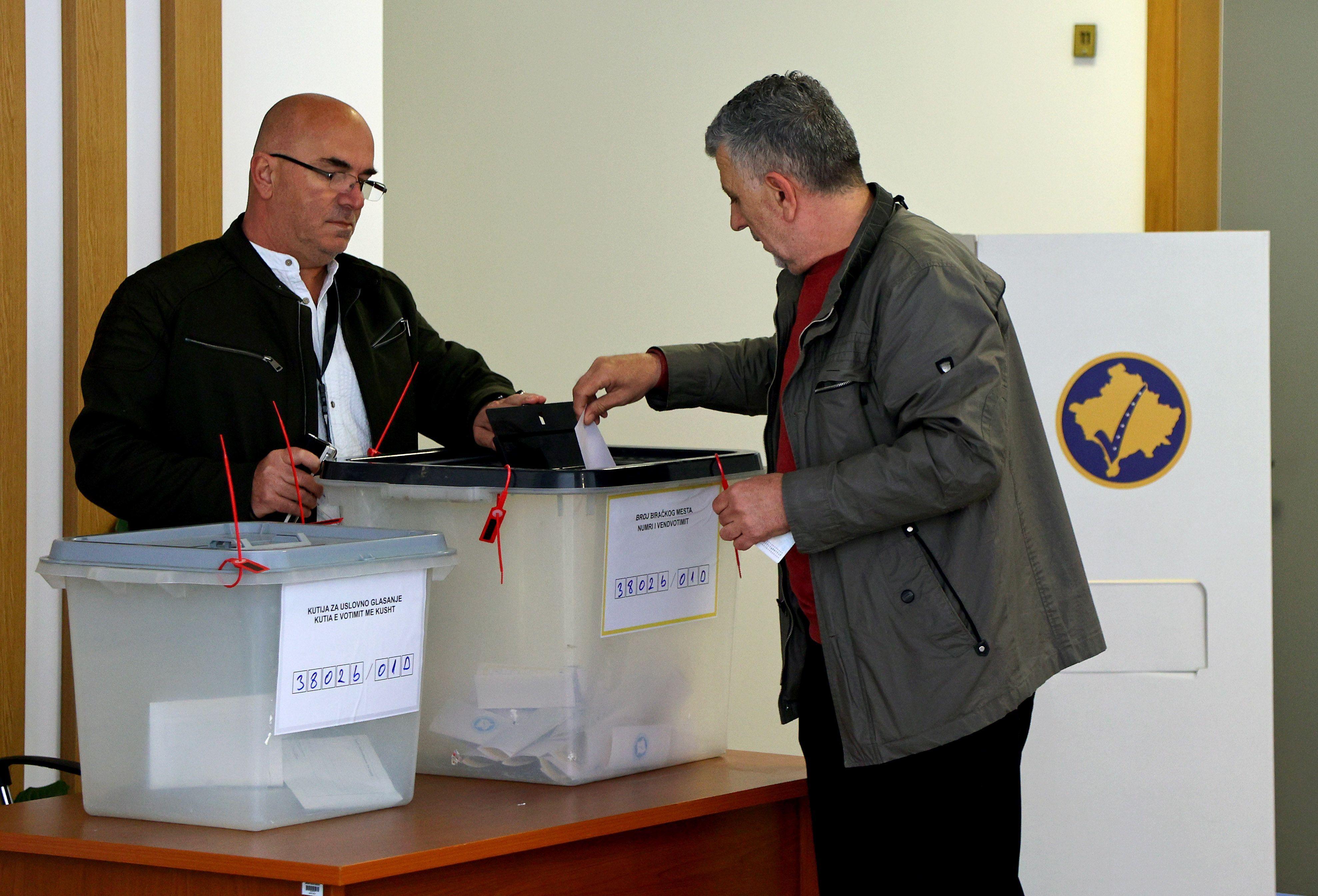 Glasanje na lokalnim izborima u Severnoj Mitrovici, aprila 2023.