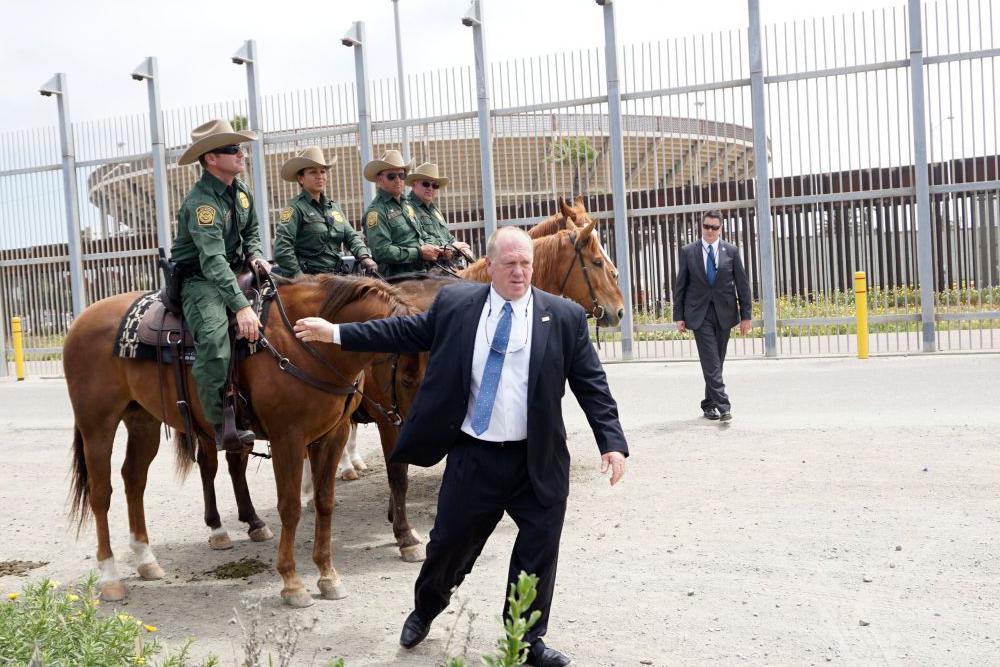 Tom Homan en la frontera