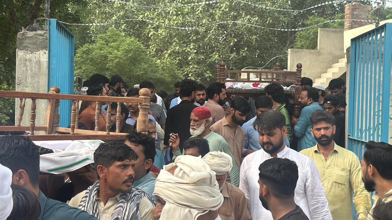لاہور چھت