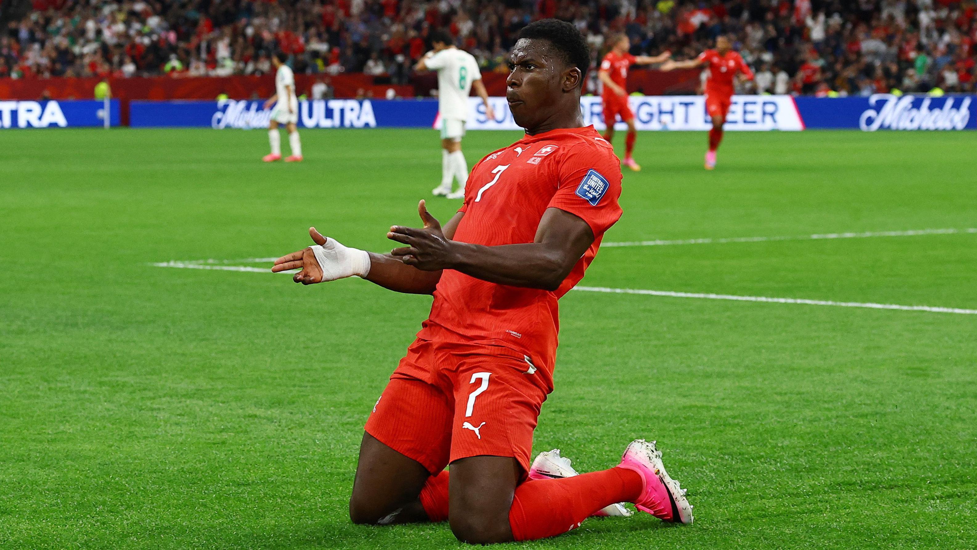 Watch as Embolo gives Switzerland early lead against Algeria in World Cup last 32