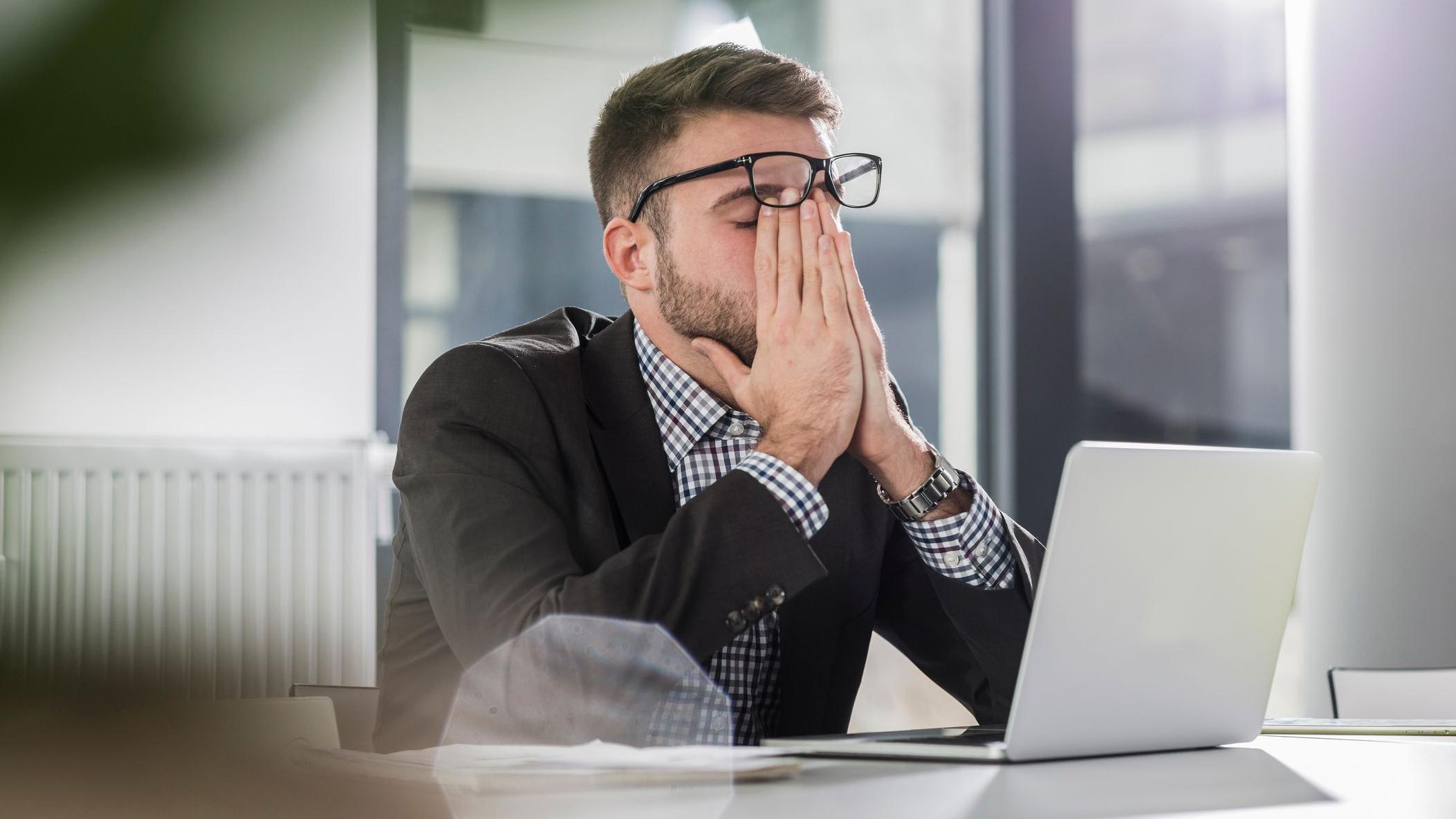 ماذا نعرف عن متلازمة المحتال؟