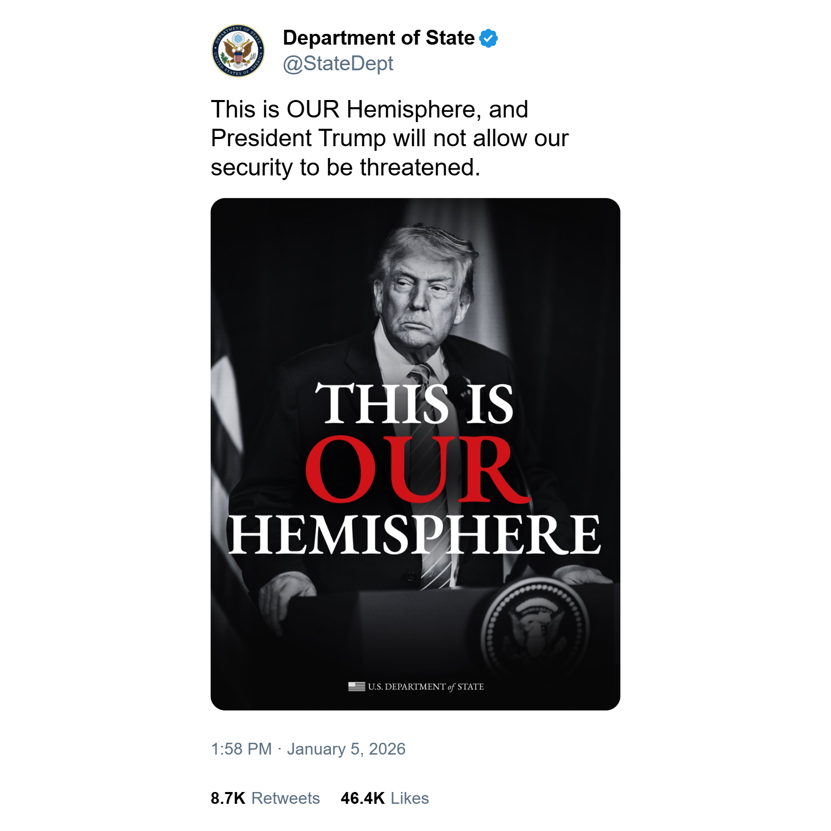 Captura de tela de postagem do departamento de Estado dos Estados Unidos no X, mostra uma foto em preto e branco de Trump com o texto em ingl&ecirc;s 