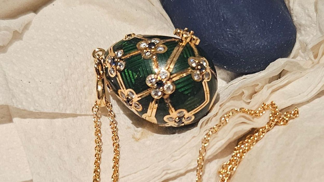 Police recover $19k Fabergé egg swallowed by NZ man