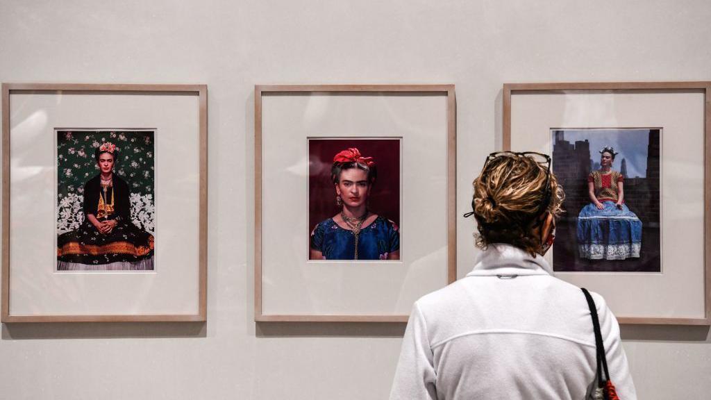 Exposición "Frida Kahlo, Diego Rivera y el modernismo mexicano de la colección Jacques y Natasha Gelman", en el Museo de Arte Norton en West Palm Beach, Florida, el 23 de octubre de 2021.