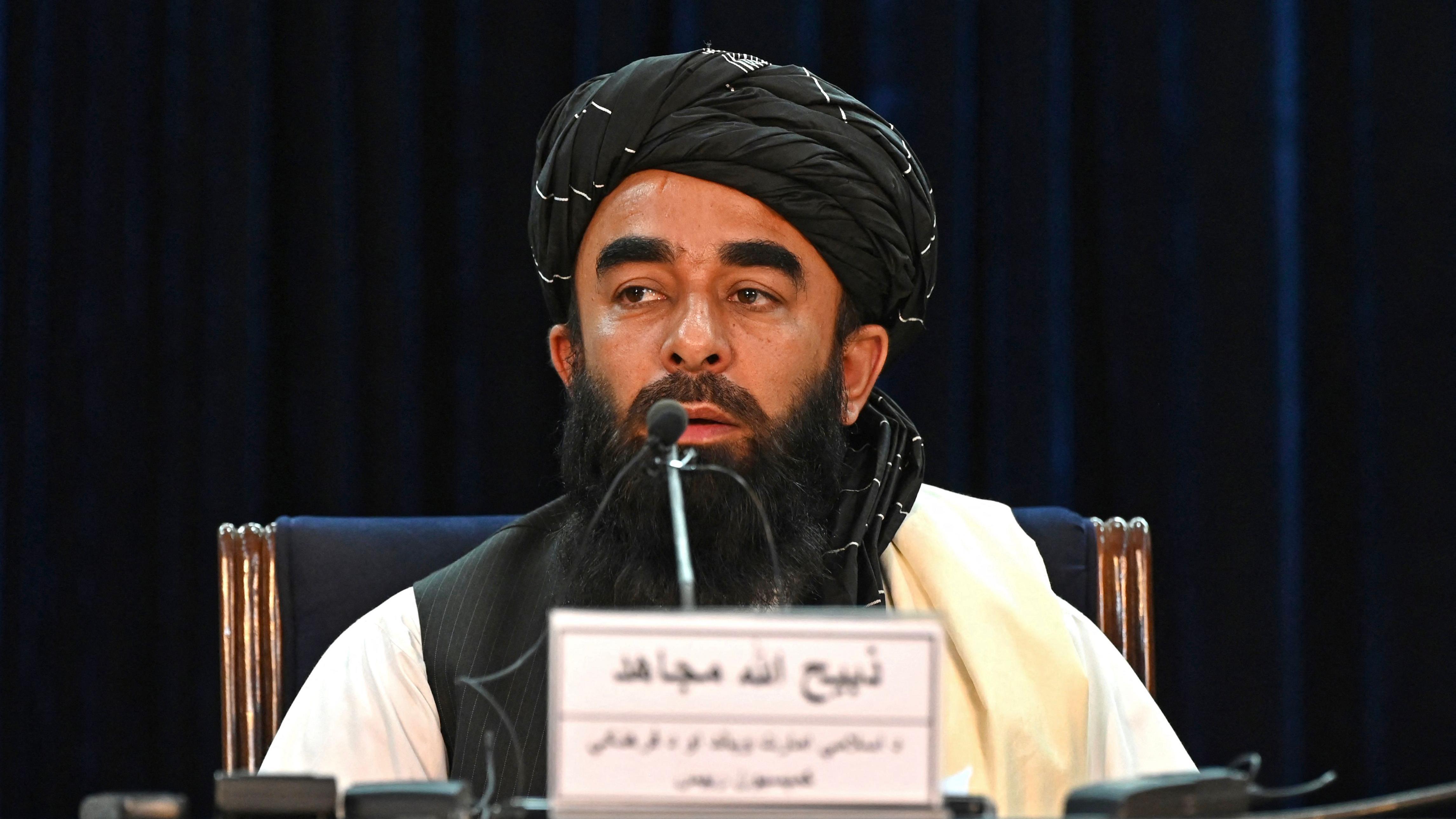 ذبیح‌الله مجاهد، ترجمان طالبان حکومت