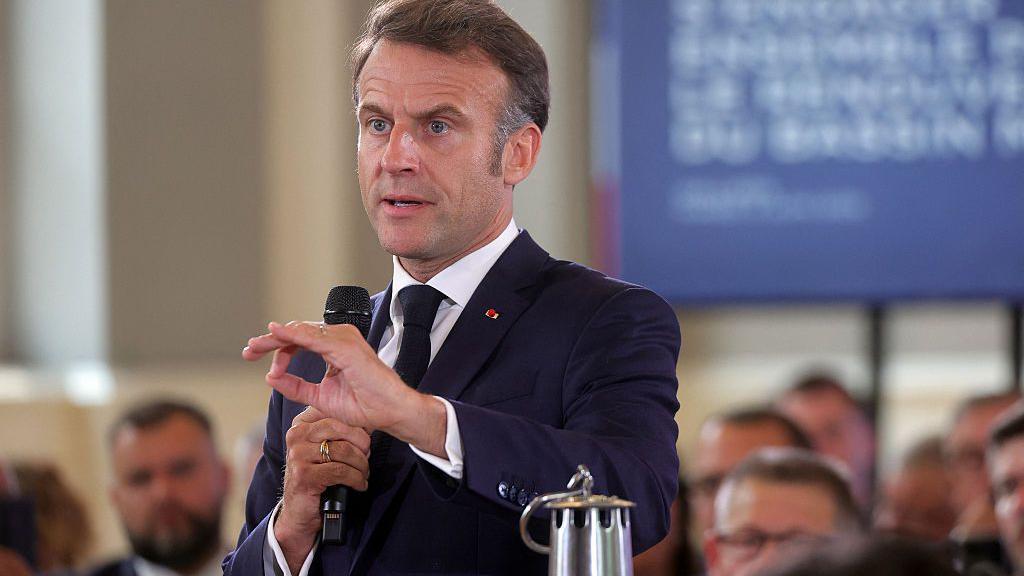 Macron discursando