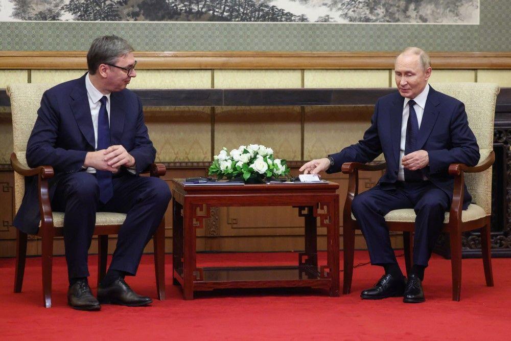 vučić i putin, sastanak vučića i putina, razgovor vučića i putina u kini
