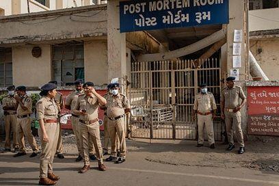 گجرات پولیس 