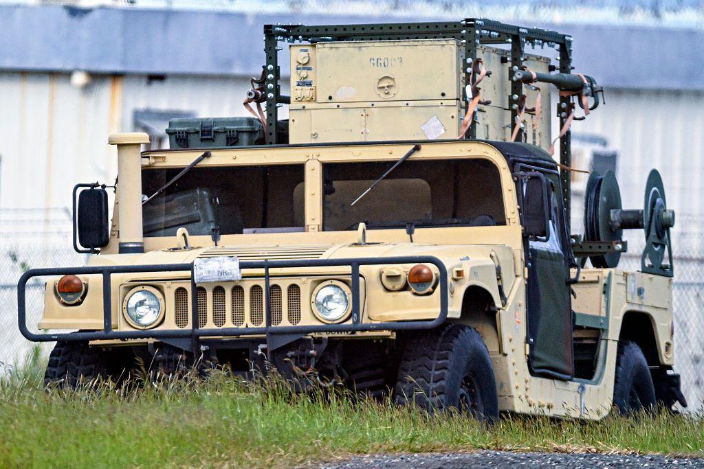 Un Humvee militar estadounidense en Aguadilla, Puerto Rico, el 30 de noviembre de 2025.